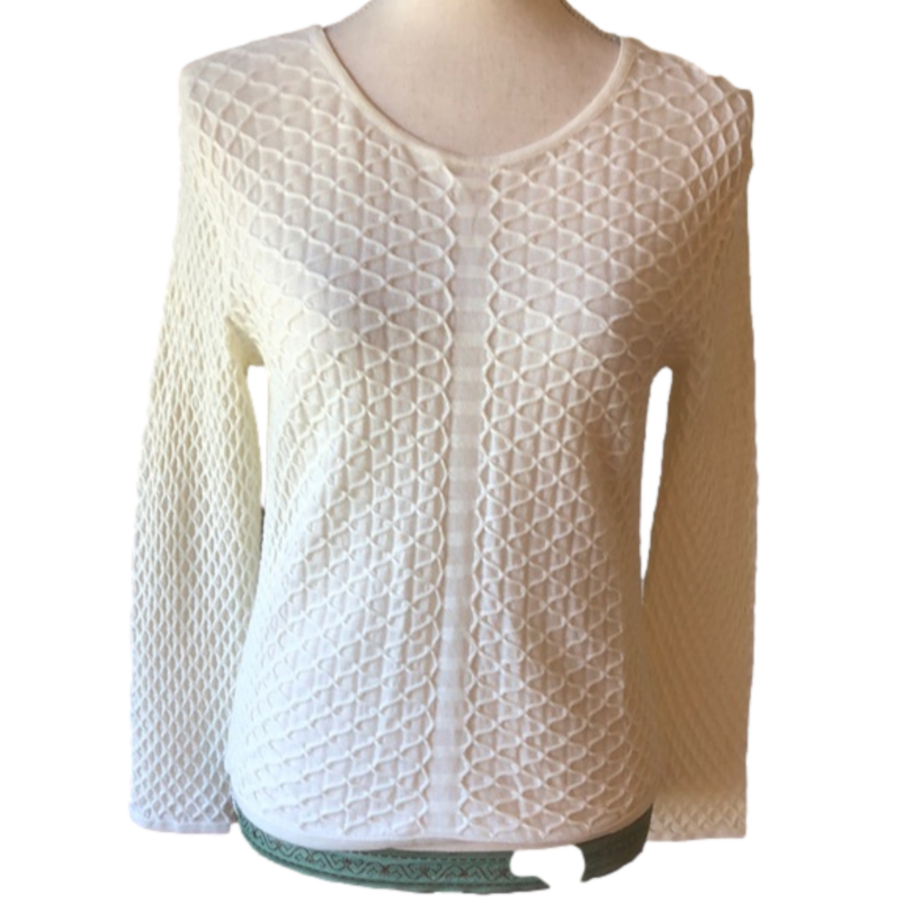 Nic & Zoe Sweater Cream LS Sweater Back Button Detail Womans Sz S